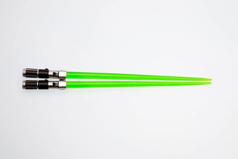 Star Wars Chopsticks Yoda Lightsaber / zestaw pałeczek Gwiezdne Wojny - miecz świetlny Yoda
