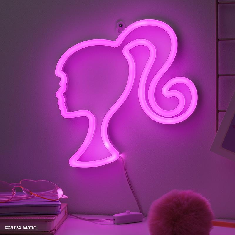 Barbie Wall Mountable LED Neon Light (high: 22 cm) / Barbie neonowa lampka ścienna (wysokość: 22 cm)