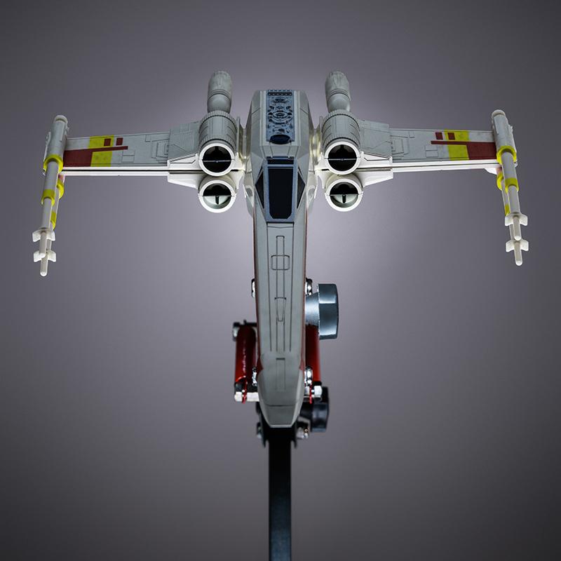 Star Wars X Wing Posable Desk Light / lampka biurkowa Gwiezdne Wojny myśliwiec X-wing