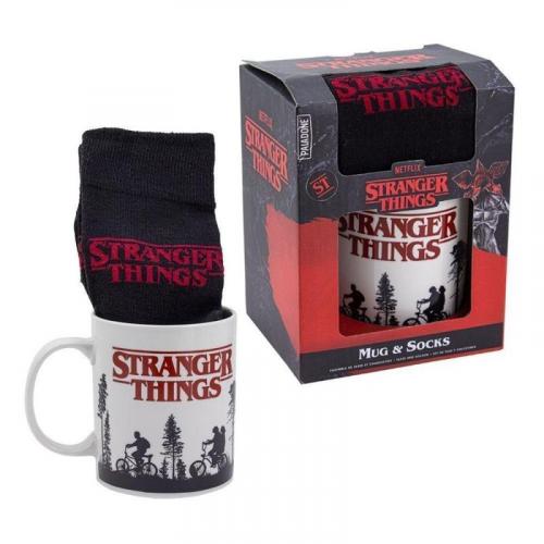 Stranger Things Logo mug and socks gift set / zestaw prezentowy Stranger Things: kubek plus skarpetki - Logo