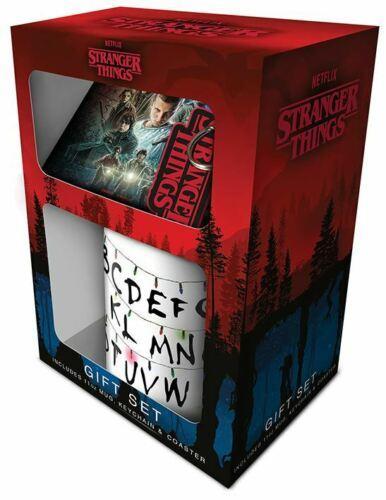 STRANGER THINGS (ICONIC) gift set inlc:mug,coaster,keychain / zestaw prezentowy STRANGER THINGS (ICONIC): kubek,podkladka,brelok